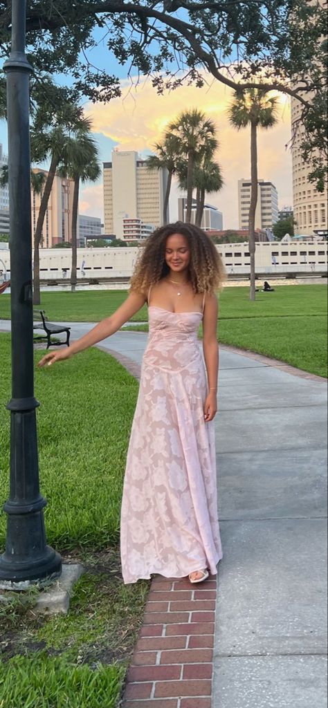 Seren Dress, Senior Ball Dresses, 18th Birthday Dress, Pink Spaghetti, Prom Dress Inspo, School Dance Dresses, Long Party Dress, House Of Cb Dresses, Downtown Outfits