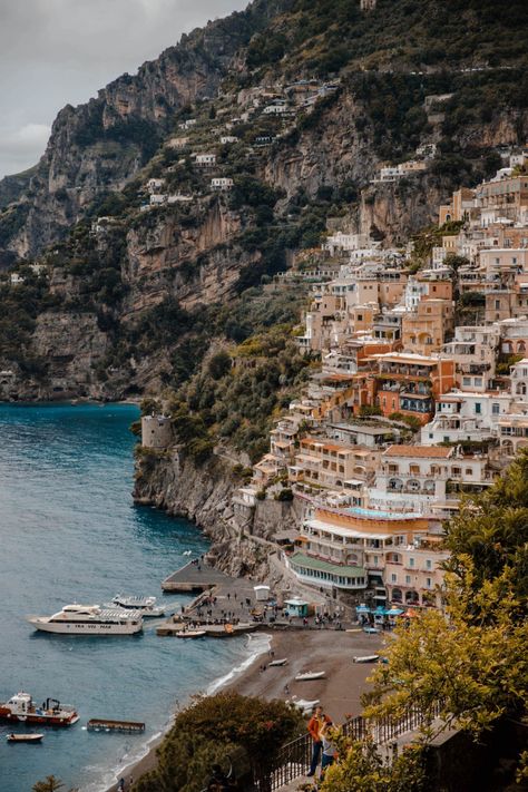 Travelling Postino Italy Amalfi Coast, Amalfi Coast Photography, Amalfi Coast Italy Photography, Italy On A Budget, Dana Berez, Cheap Places To Visit, Amalfi Coast Positano, Amalfi Coast Travel, Coast Photography