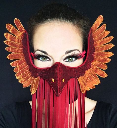 Phoenix Mask, Diy Sharpie Crafts, Phoenix Costume, Diy Wings, Mexican Culture Art, Headpiece Accessories, Bird Masks, Mardi Gras Costumes, Cardboard Sculpture