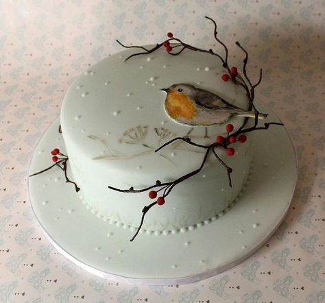 Winter themed Christmas cake from last year. I thoroughly enjoyed working on something different but Santa, Snowman, Penguins etc :-) Christmas Cake Decorating Ideas, Christmas Cake Ideas, Christmas Cake Decorating, Robin Christmas, Snowman Cake, Christmas Cake Designs, Hand Painted Cakes, Bird Cakes, Christmas Cake Decorations