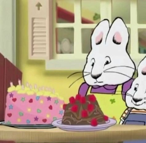 2000 Cartoon Aesthetic, Cartoon Baking, Cartoon Cake Aesthetic, Childhood Cartoons Aesthetic, Birthday Cake Cartoon Aesthetic, Food From Cartoons, Max And Ruby Cake Tattoo, Max And Ruby Cake Cartoon, 2000s Grocery Store Cakes