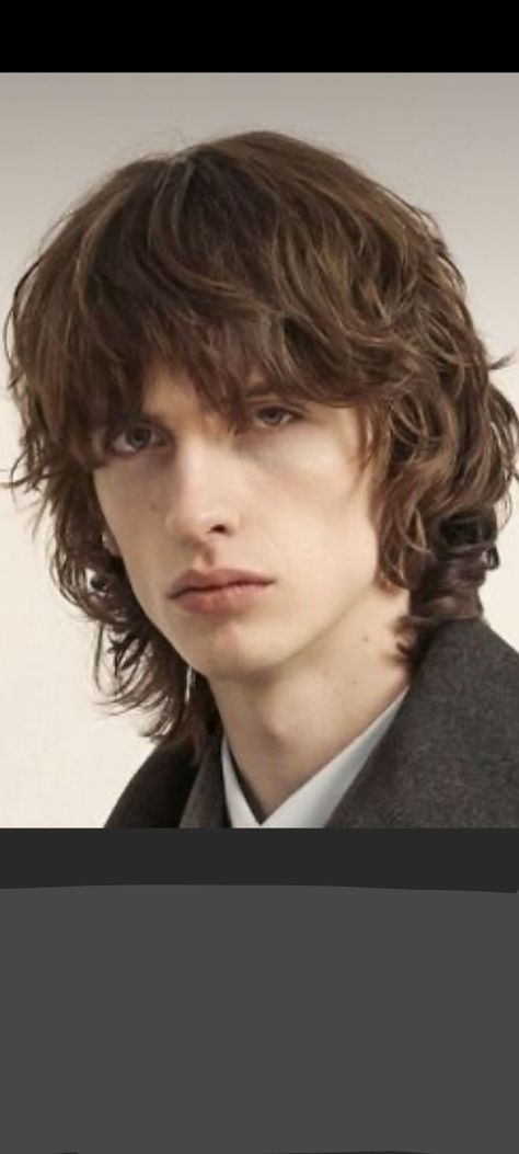 Men Hair With Bangs, Longish Hair With Layers, 70s Shag Men, Shag Hairstyles Medium Men, Long Masculine Haircuts, 70s Shag Haircut Men, Mid Length Mens Haircut, 2b Hair Men, Shaggy Haircuts Men