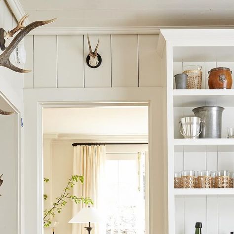 Heather Chadduck Hillegas on Instagram: "Sometimes the hard working spaces  are my favorite rooms in a home.  Connecting the kitchen to the keeping room, this mudroom & bar pass through in @jamesblaughlin Birmingham home welcomes both people & pets, as seen @verandamag !  Photos by 💚 @davidhillegasphoto & Florals by 🌿 @hensleejimmie !  #heatherchadduckinteriors" Heather Chadduck, Colonial Revival House, Keeping Room, Colonial Revival, Bar Carts, Hard Working, Birmingham, Living Area, The Kitchen