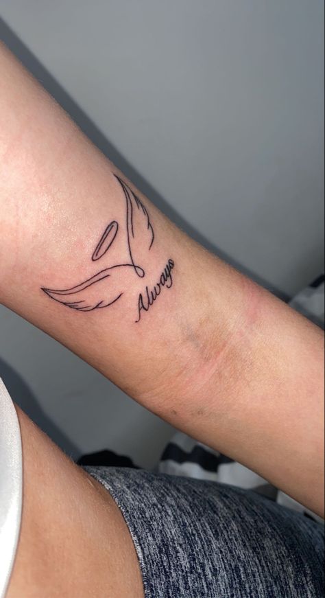 Angel wing tattoo Tatoos Memorial Grandma, Grandparents Tattoo Rip, Nan Memorial Tattoo, Small Grandpa Memorial Tattoo, Tattoo Ideas Angel Wings, Tattoos For Passed Grandparents, Simple Memorial Tattoos, Tattoos For Grandma, Small Memorial Tattoos