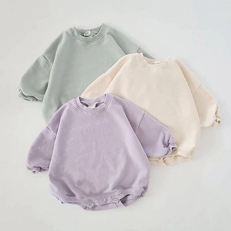 Comfy Oversized Baby & Toddler Sweatshirt Rompers. 😍 Keep your baby comfortable all day with this handmade cotton romper 🥰 Choose from 5 Soft earthy pastel toned colors. 🥰 Perfect to go with any wardrobe for everyday wear and a comfy overall fit for baby to run around and play 🥰 These rompers are true to size ❤️  Have a great day! ❤️ Sweatshirt Romper, Infant Baby Girl, Baby Overall, Baby Girl Boy, Toddler Romper, Cotton Romper, Boys Sweatshirts, Stylish Baby, Bubble Romper