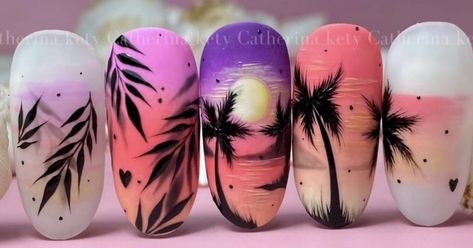 Nail Art Palm Tree, Sunset Nail Art, Nail Art Summer Beach, Beach Nail Art Designs, Sea Nail Art, Sponge Nail Art, Palm Tree Nail Art, Tropical Nail Art, Palm Nails