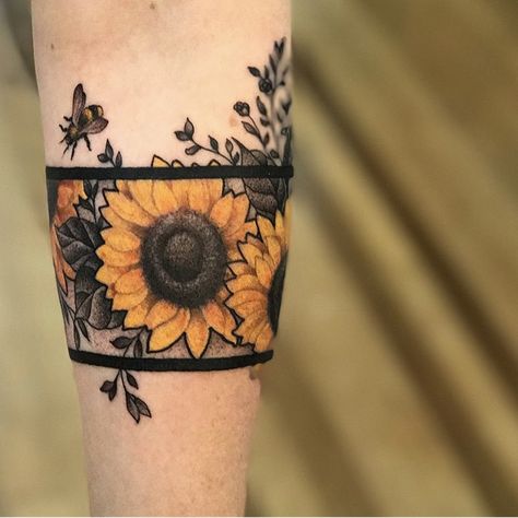 Sunflower Tattoo Meaning, Sunflower Tattoo Ideas, Wanderlust Tattoo, Cuff Tattoo, On Tattoo, Forearm Band Tattoos, Disney Tattoo, Forearm Tattoo Women, Sunflower Tattoos