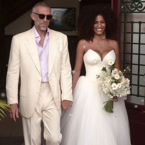 French Model Tina Kunakey Wears Custom Vera Wang at Her Wedding to Actor Vincent Cassel Black Bride Strapless Wedding Dress, Afro Wedding Dress, Krista Keehus, Interracial Relationship, Black Weddings, Bridal Things, White Ball Gown, Tina Kunakey, Dress Low Back