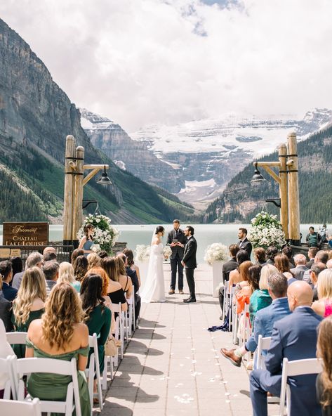 Chateau Lake Louise Wedding Fairmont Lake Louise, Wedding Venue Lake, Lake Louise Wedding, Mexico Wedding Venue, Fairmont Chateau Lake Louise, Chateau Lake Louise, Young Wedding, Venue Inspiration, Rocky Mountain Wedding