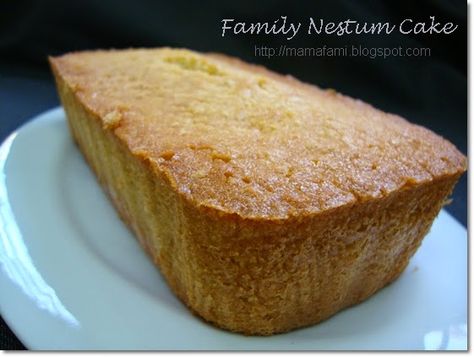 MamaFaMi's Spice n Splendour: Nestum Cake Crazy Kitchen, Lemon Drizzle Cake, Drizzle Cake, Cream Cheese Pound Cake, Yogurt Cake, Lemon Pound Cake, Baking Tins, Fruit Snacks, Pound Cake