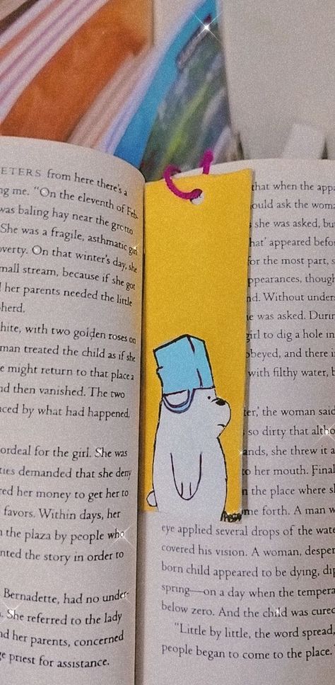 A hand made bookmark with water paint We Bear Bears Bookmark, We Bare Bears Bookmark, Bare Bears Aesthetic, We Bare Bears Aesthetic, Made Bookmark, Bears Aesthetic, Cool Bookmarks, Crafts Bookmarks, Spiderman Drawing