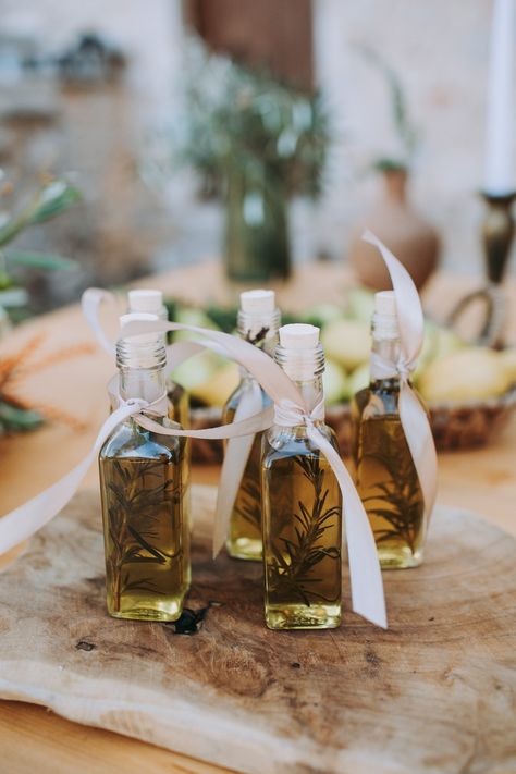 Wedding favor, olive oil with herbs Wedding Gifts For Guests Olive Oil, A Little Olive Is On The Way, Olive Oil Bomboniere, Olive Oil Gift, Olive Tree Themed Wedding, Olive Oil Wedding Gift, Oil Wedding Favors, Olive Oil Favours, Italian Wedding Favours