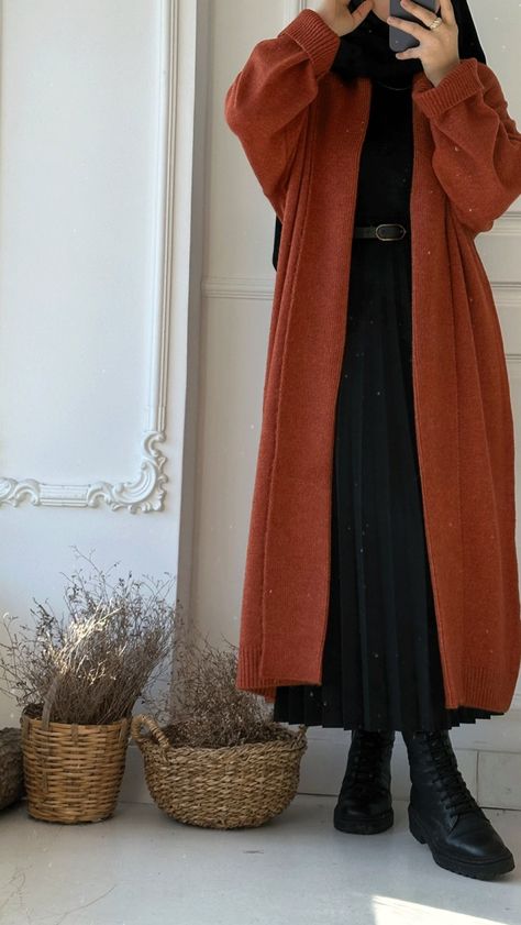 Modest Winter Outfits, Stylish Outfits Casual, Estilo Hijab, Things To Wear, Muslimah Outfit, Stile Hijab, Modesty Outfits, Cute Modest Outfits, Modest Fashion Hijab