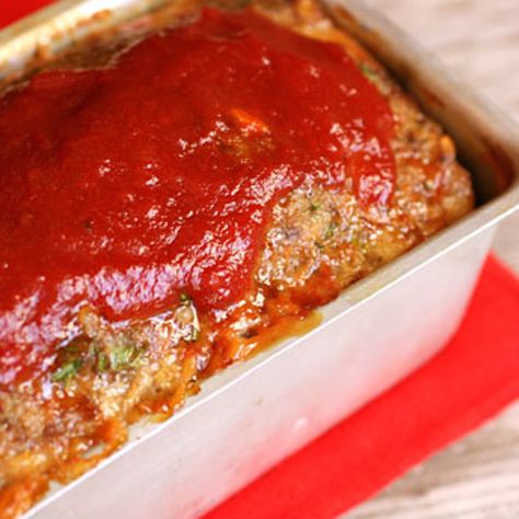 I don’t remember eating meatloaf as a kid. But I do remember hearing my cousins, who lived just down the road from us (or across the corn field), talk about their mom serving it now and then. And I recall being secretly thankful that my mom didn’t make us eat meat logs (yuck!) at our house! … Meatloaf With Chili Sauce, Spicy Chili Sauce Recipe, Ketchup Meatloaf, Southern Meatloaf, Basic Meatloaf, Old Fashioned Meatloaf, Meatloaf Sauce, Chili Sauce Recipe, Classic Meatloaf Recipe