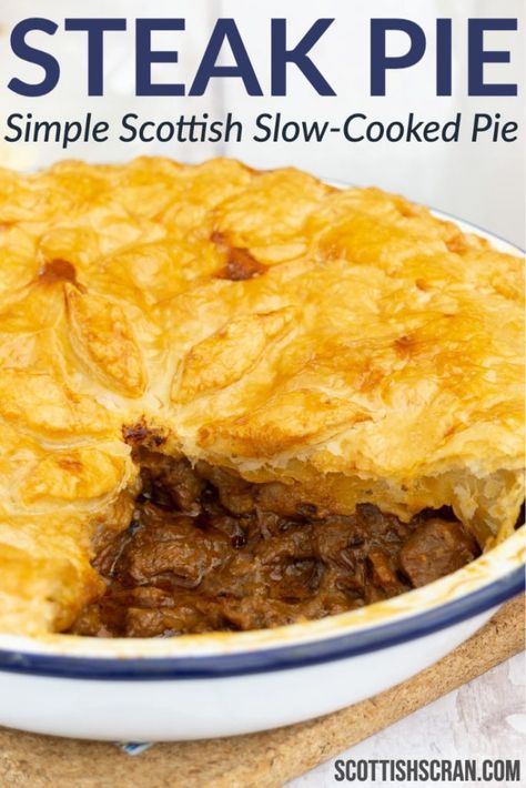 Beef Stew With Pastry Top, British Beef Pie, Chunky Beef Pie, Steak And Bacon Pie, Beef Pie Recipe Chunky, Beef And Potato Pie Recipe, Easy Steak Pie Recipe, Savory Beef Pie, Steak And Potato Pie Recipe