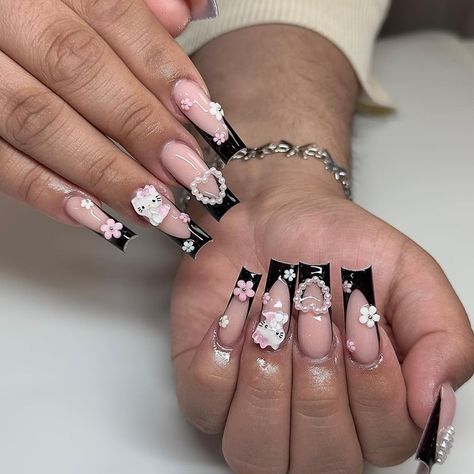 @verosnaillab Black Hello Kitty Nails, Friends Nails, Black Hello Kitty, Hello Kitty Nails Art, Forever Roses, Kitty Nails, Tapered Square Nails, Acrylic Nail Set, Pink Ombre Nails