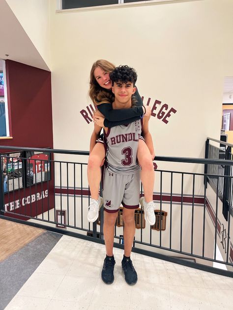 Basketball Cheer Couple, Basketball Bf Cheer Gf, Basketball Cheerleader Couple, Basketball And Cheer Couples, Basketball And Soccer Couple, Cheer And Basketball Couples Pictures, Cheerleader And Basketball Player Couple, Couples Basketball Pictures, Basketball Bf Aesthetic