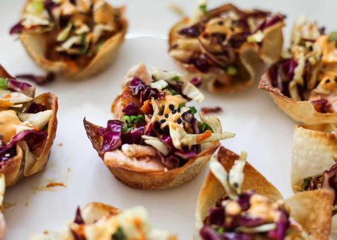 Salmon Wonton Cups - Delicious Detour Salmon Wonton Cups, Asian Cabbage Slaw, Baked Wontons, Wonton Appetizers, Soy Salmon, Asian Cabbage, Salmon Spices, Wonton Cups, Vegetable Crisps