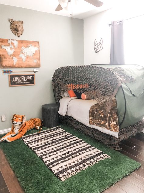 Room For Boys Kids, Camo Bedroom Ideas For Boys, Boy Hunting Bedroom, Hunting Bedroom For Boys, Hunting Boys Room, Camo Bedroom Ideas, Hunting Kids Room, Hunting Bedroom Ideas, Boys Hunting Bedroom Ideas