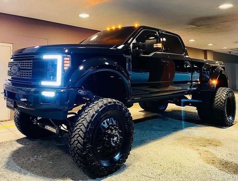 Lifted Ford Truck, Ford Super Duty Trucks, Country Trucks, Single Cab Trucks, Ford Diesel, Trucks Lifted Diesel, Ford Powerstroke, Super Duty Trucks, Dually Trucks