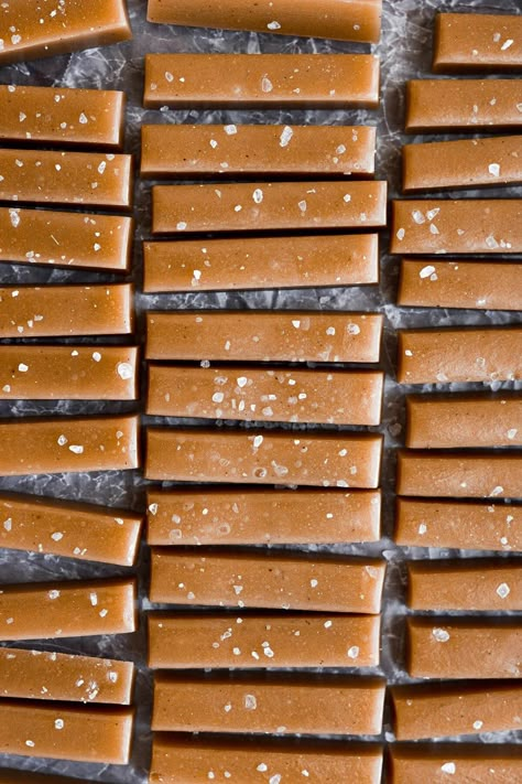 Soft Salted Vanilla Caramels Elda Peck Soft Caramel, Chewy Caramels Recipe, Soft Caramels Recipe, Caramels Recipe, Soft Caramels, Microwave Caramels, Apple Dumpling Recipe, Apple Dumpling, Salted Caramels