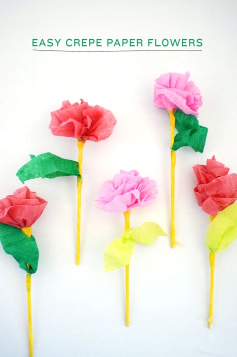 easy crepe paper flowers Streamer Flowers, Easy Paper Crafts For Kids, Creative Drawing Ideas, Teen Projects, Paper Flowers For Kids, Crepe Paper Crafts, Crepe Paper Flowers Diy, Drawing Ideas For Kids, Paper Flowers Diy Easy