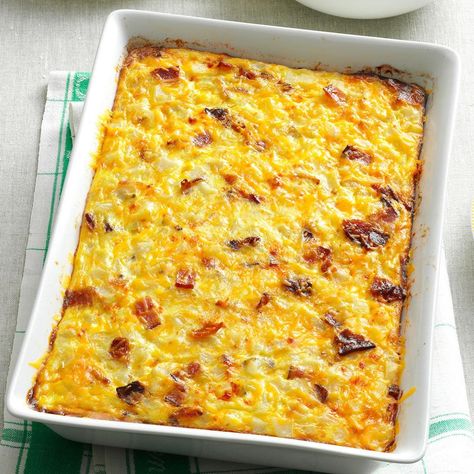 Hash Brown Egg Casserole, Egg Bake Recipe, Easy Egg Bake, Brown Egg, Egg Food, Baked Eggs Recipe, Breakfast Hashbrowns, Hashbrown Breakfast Casserole, Bread Breakfast