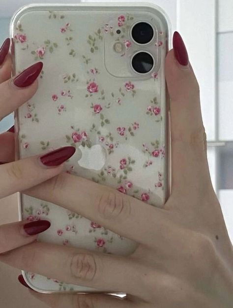 Red Cases, Girly Phone Cases, Iphone Obsession, Floral Cases, Pretty Iphone Cases, Pretty Phone Cases, Apple Phone Case, Floral Phone Case, Dream Gift