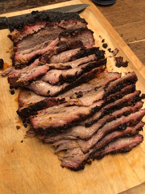 Brisket Aesthetic, Texas Style Smoked Beef Brisket, Juicy Brisket, Texas Smoked Brisket, Ring Dunk, Texas Brisket, Food Type, Bbq Brisket, Smoked Beef Brisket