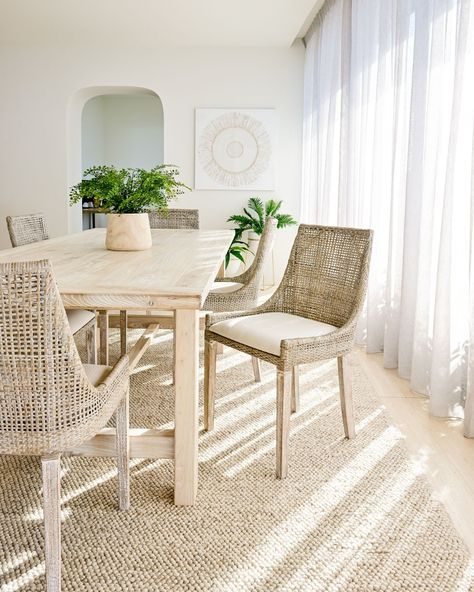 🐚😍 Coastal dining perfected with the Bayside Dining Table and Cleveland White Wash Dining Chairs. Each piece from our Bayside collection tells a story with stunning reclaimed Elm and a unique whitewash finish. #EurekaFurniture #ReclaimedElm #Elmtimberfurniture #whitewashfurniture #coastallife #coastalfurniture #hamptonsstyle #hamptonshome #hamptonsdecor #hamptonsinteriors #hamptonsfurniture #coastalstyle #coastaldining #rattandiningchair Mid Century Modern Traditional, Coastal Dining Chairs, Hamptons Furniture, White Washed Furniture, Hamptons Decor, Coastal Dining, Dining Table Online, Timber Furniture, Rattan Dining Chairs