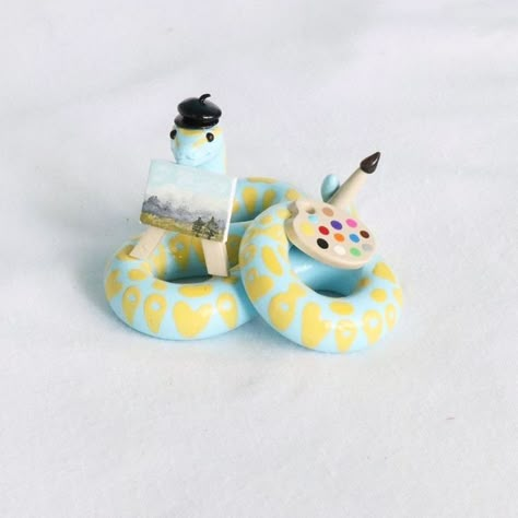 Miniatures Polymer Clay, Fantasy Polymer Clay, Clay Snakes, Clay Snake, Polymer Clay Kawaii, Fimo Polymer Clay, Diy Air Dry Clay, Clay Things, Fantasy Figurine