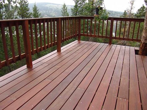 The perfect deck. Horizontal Deck Railing, Reling Design, Rustic Deck, Deck Handrail, Wood Deck Railing, Deck Stair Railing, Redwood Decking, Patio Railing, Deck Railing Design