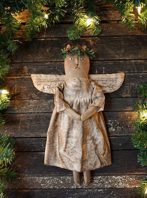 angel kitty Primitive Angels, Primitive Angel, Folk Art Christmas, Primitive Doll Patterns, Prim Christmas, Folk Art Dolls, Angel Crafts, Angel Cat, Angel Doll