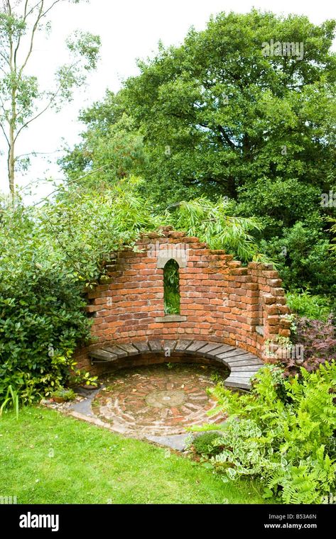 Brick Ruins Garden, Brick Bench Seat, Repurposed Brick Ideas, Brick Seating Outdoor, Brick Seating, Brick Garden, Outdoor Oven, Pond Design, Large Garden