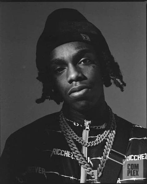 Ynw Melly Black And White, Ynw Melly Wallpapers, Rappers Wallpaper, Lowkey Rapper, Ynw Melly, Hood Wallpapers, Joker Wallpaper, Juice Rapper, Rapper Wallpaper Iphone