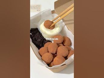 resep mochi bites yang lagi viral! #shorts - YouTube Mochi Bites Recipe, Resep Mochi, Dessert Poster, Food Delivery Packaging, Mochi Recipe, Oreo Cream, Delivery Packaging, Quick Bite, Viral Shorts