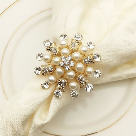 Cheap Napkin Rings, Buy Directly from China Suppliers:10pcs/lot Hotel Napkin Ring Napkin Holder Round Flower Pearl Napkin Buckle Christmas Wedding Party Napkin Circle Decoration Enjoy ✓Free Shipping Worldwide! ✓Limited Time Sale ✓Easy Return. Pearl Napkin Rings, Luxury Napkin, Elegant Napkin Rings, Wedding Party Table Decorations, Gold Napkin Rings, Festive Table Setting, Metal Napkin Rings, Gold Napkins, Wedding Party Table