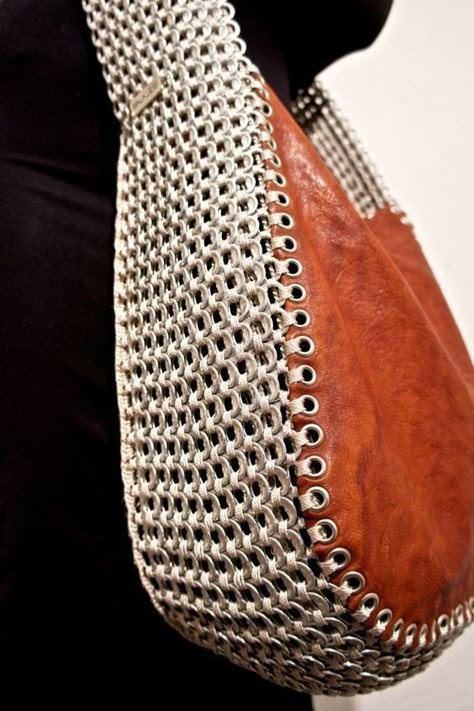 Pop Tab Purse, Pop Can Tabs, Soda Tab Crafts, Can Tab Crafts, Pop Tab Crafts, Soda Tab, Soda Tabs, Pop Tabs, Pop Cans