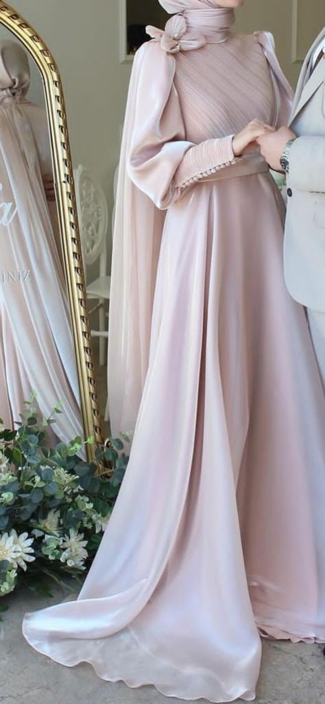 Hijab Dress Engagement, Hejab Dresses 2023, Islamic Wedding Guest Outfits, Simple Engagement Dress Hijab, Turkish Wedding Guest Outfit, Muslim Wedding Guest Outfit, Bride To Be Dress Ideas, Engagement Hijab Dress, Hijabi Engagement Dress