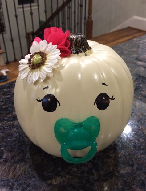 Pumpkin With Pacifier, Infant Toddler Classroom, Pumpkin Theme Baby Shower, Halloween Baby Shower Ideas, Diy Baby Shower Centerpieces, Pumpkin Paint, Sea Pirates, Crafts For School, Mom Dad Baby