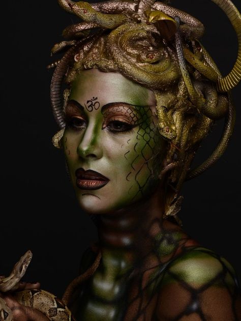 medusa: Medusa Pictures, Medusa Makeup, Medusa Costume, Medusa Art, Green Makeup, Fairy Makeup, Special Effects Makeup, Halloween Costumes Makeup, Fx Makeup