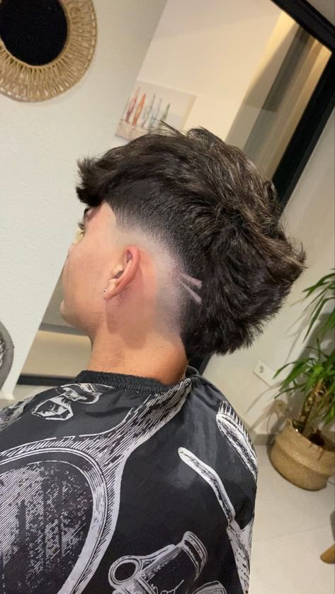 #mohawk #fadecut Burst Fade Mohawk Curly Hair, Men Short Hair Fade, Burst Fade Mohawk, Fade Haircut Curly Hair, Men Fade Haircut Short, Taper Fade Curly Hair, Mens Haircuts Short Hair, Men Haircut Curly Hair, Taper Fade Haircut