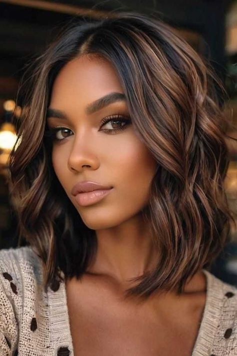 29 Dark Chocolate Brown Hair Ideas for Medium-Length Hair - ReenaSidhu Chocolate Brown Hair Bob, Shoulder Length Hair Color, Dark Brown Short Hair, Chocolate Brown Hair Ideas, Brown Hair Ideas, Short Dark Brown Hair, Dark Chocolate Brown Hair, Brunette Ombre, Chocolate Brown Hair