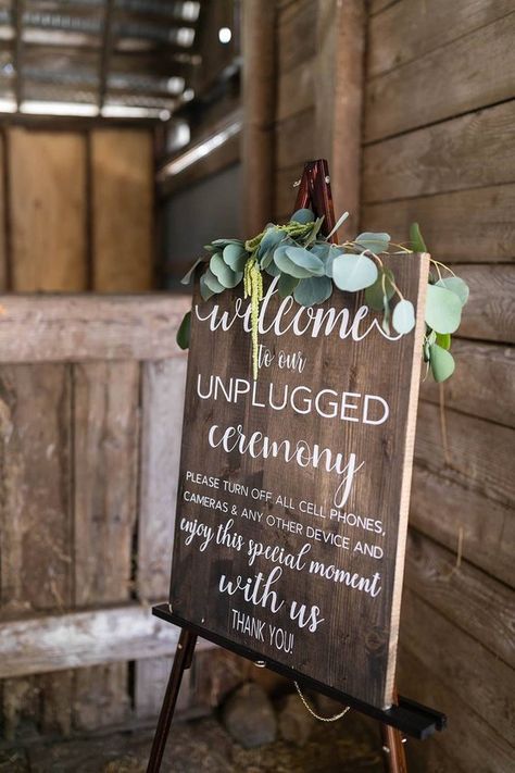 Wedding signs | signs | wedding ceremony | rustic wedding | farmhouse decor | wedding | wedding rece Unplugged Wedding Sign Wood, Fall Wedding Ideas On A Budget, Cowboy Wedding Decorations, Ceremony Decorations Outdoor, Cards Sign Wedding, Gift Table Wedding, Fall Wedding Ceremony, Unplugged Wedding Sign, Unplugged Ceremony