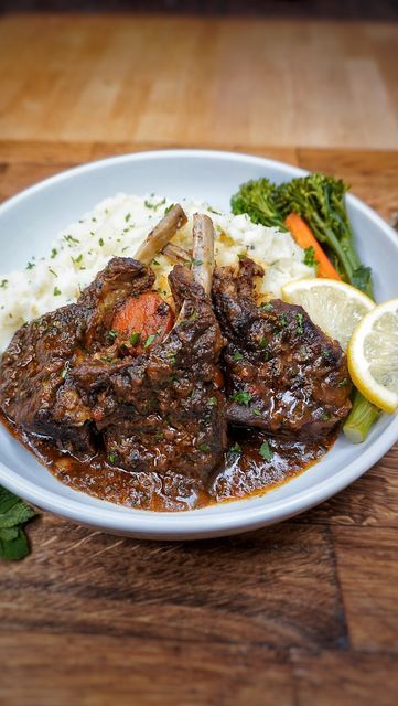 Lamb Chop And Rice Recipes, Easter Soul Food Dinner, Lamb Chop Dinner, Braised Lamb Chops, Fantasy Recipes, Rosemary Lamb, Medieval Recipes, Lamb Steaks, Lamb Chop Recipes