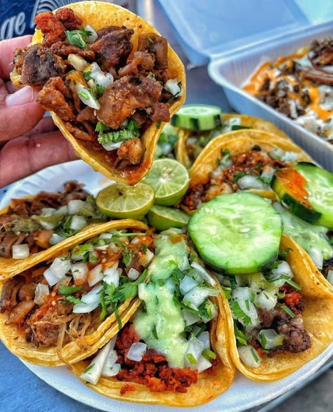 Mexican Food Aesthics, Latino Food, Cooking Recipes For Dinner, Birria Tacos, Good Looking Food, Mexico Food, Hispanic Food, Delicacy Food, Food Babe