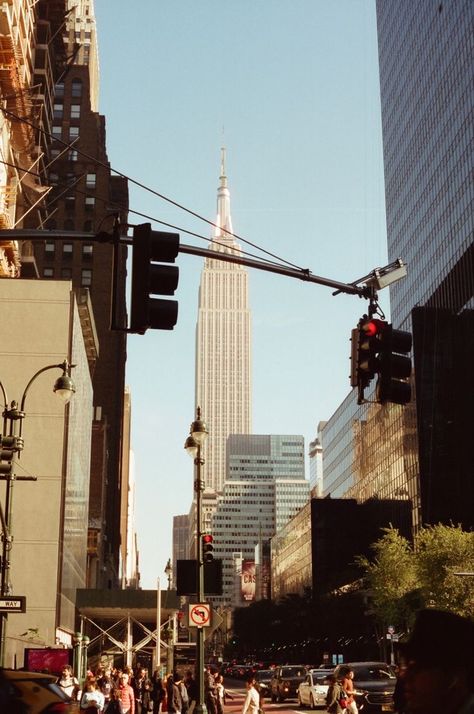 Nyc 2000s Aesthetic, Cinestill 400d, Nyc Boys, Nyc Dream, New York Or Nowhere, Nyc Summer, Welcome To New York, Empire State Of Mind, Film Photography 35mm