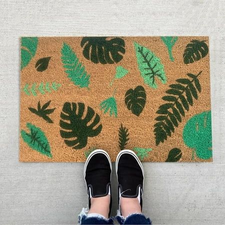 Welcome To The Jungle Funny Doormat Leaf Green Home Decor Outdoor Welcome Mat Flocked Rug Be Nice Or Leaf Doormat Flower Features: Unique and playful design: With a "Welcome To The Jungle"Be Nice or Leaf message and leaf green design, this doormat adds a and playful to your home decor. High-quality construction: Made from durable and high-quality materials, this doormat can withstand daily use while resisting fading and deformation. Non-slip backing: The anti-slip PVC backing helps to keep the mat firmly in place on the floor, accidents from slips and trips. Versatile use: Measuring 15.75*23.62 inches, this doormat is suitable for both indoor and outdoor use, and can be used in a variety of home decor styles. Great gift idea: This doormat makes a great gift for housewarming parties, birthd Funny Door Mats, Flower Dorm Room, Welcome Mat Front Door, Door Mat Ideas, Cute Door Mats, Summer Doormat, Boho Apartment, Spring Doormats, Flower Room Decor