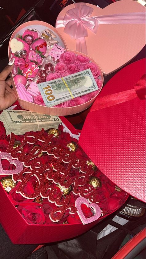 Ariel Nicholson, Valentines Wishes, Spoiled Girlfriend, Cute Valentines Day Outfits, Shopping Gifts, Birthday Goals, Flower Gift Ideas, Cute Couple Gifts, Romantic Gestures