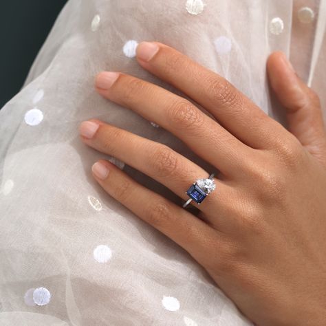 Blue Sapphire and diamond Toi et Moi engagement ring Toi At Moi Engagement Ring, Toi Et Moi Sapphire Diamond, Toi Et Moi Sapphire Ring, Toi Et Moi Engagement Rings Sapphire, Sapphire Toi Et Moi Ring, Toi Et Moi Ring Sapphire, Ariana Grande Engagement Ring, Ariana Grande Ring, Love And Connection